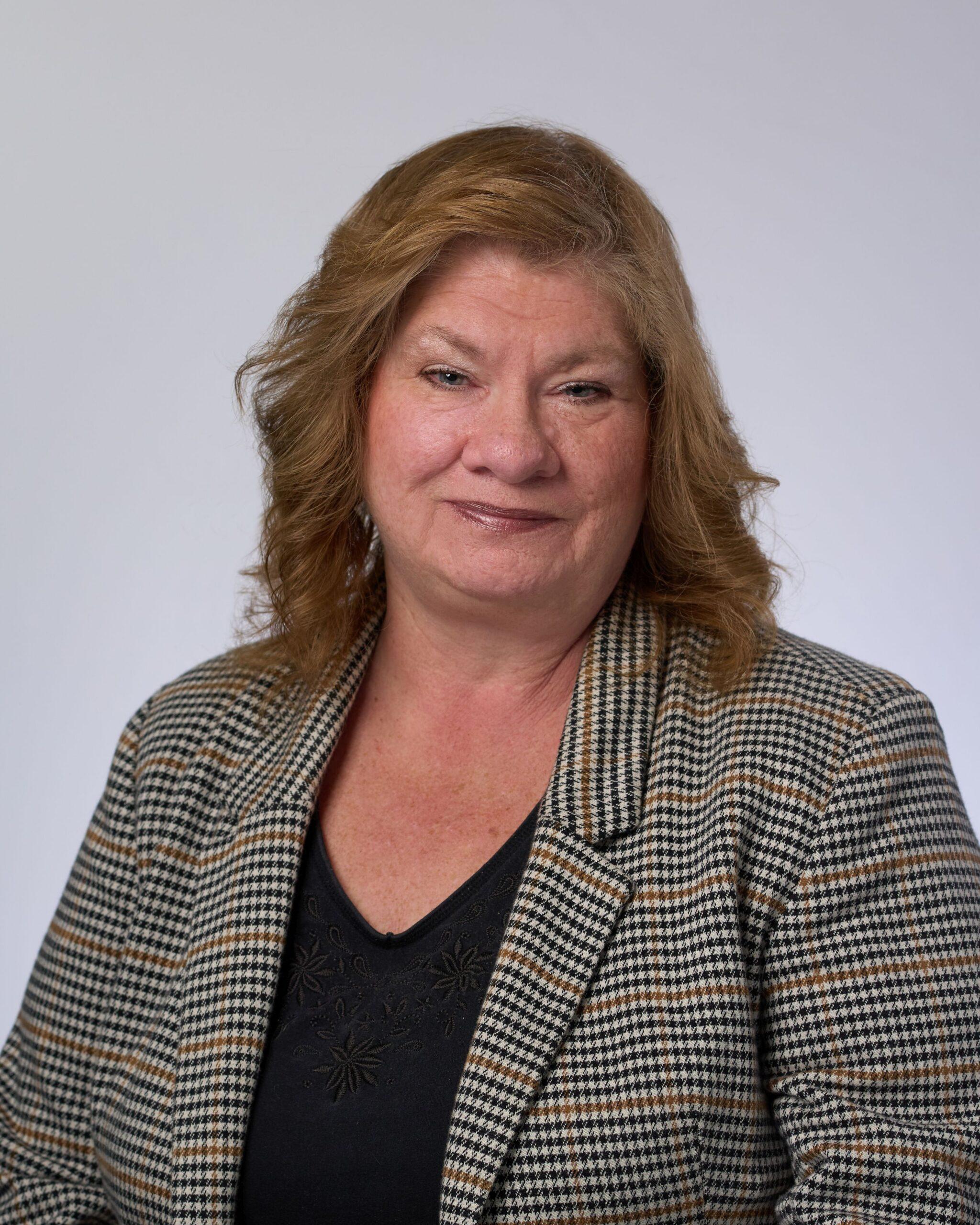 Laura Meyer headshot