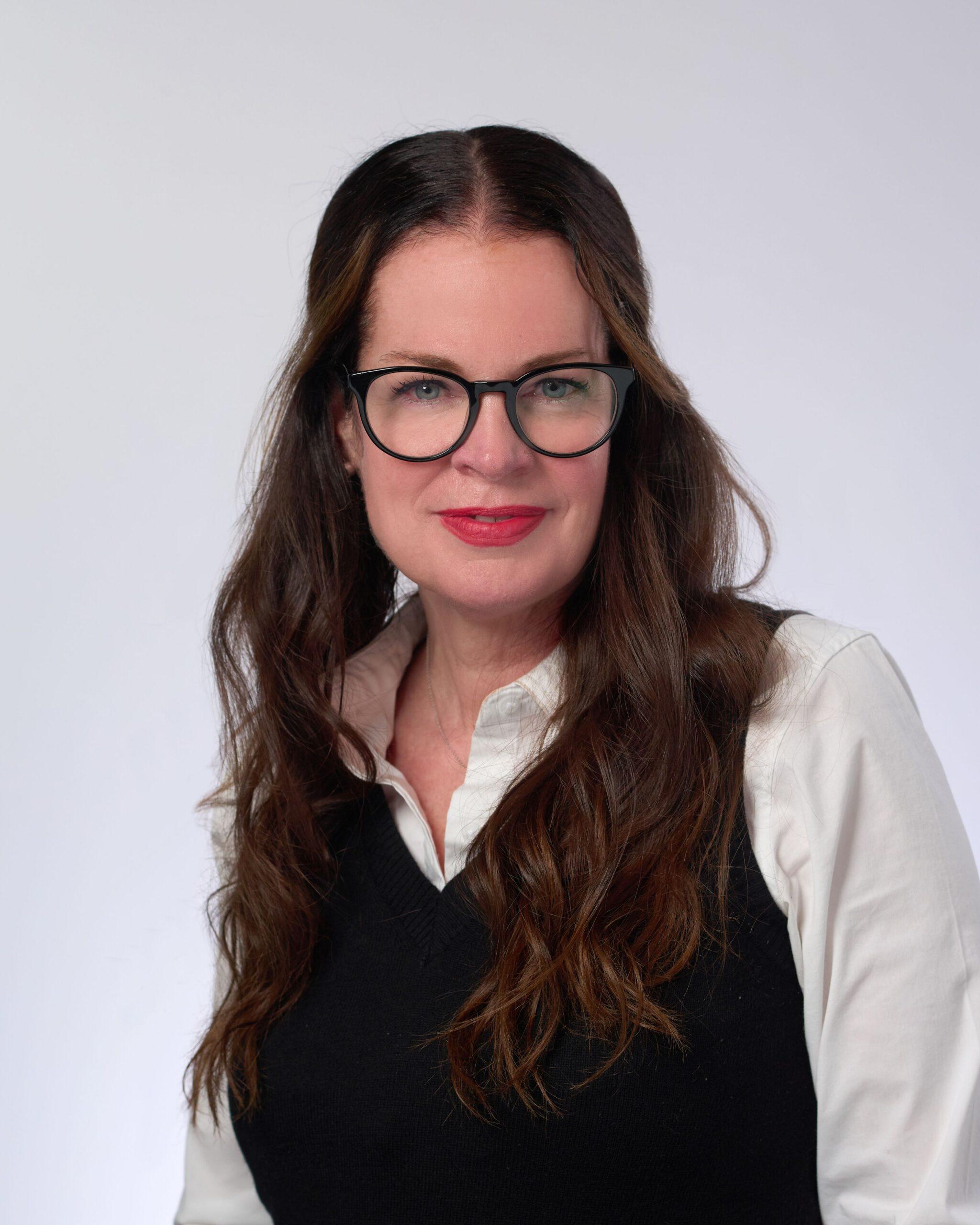 Kerri Burch headshot