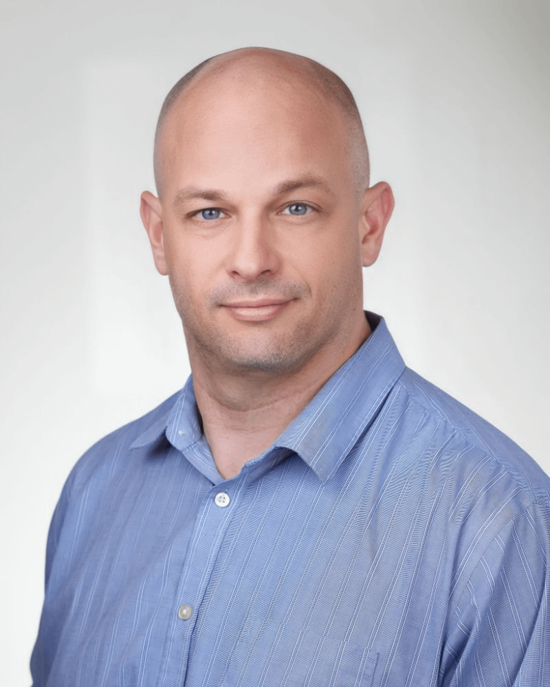 Thomas Green headshot